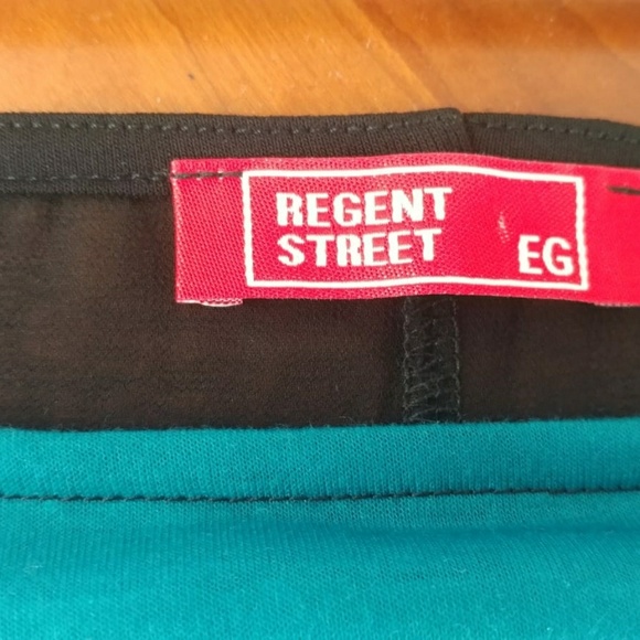 Floral 3/4 top - Picture 3 of 5